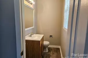 1120 Georgetown Dr, Charlotte, NC 28213 - Photo 8