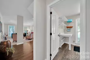 3616 Linden Berry Ln, Charlotte, NC 28269 - Photo 8