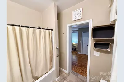 302 S College Avenue, Newton, NC 28658 - Photo 28