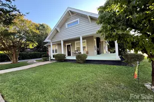 302 S College Ave, Newton, NC 28658 - Photo 2