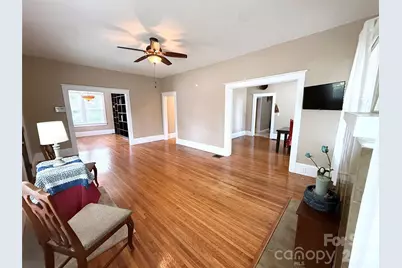 302 S College Avenue, Newton, NC 28658 - Photo 22