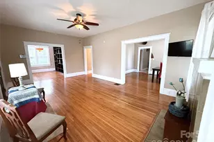 302 S College Ave, Newton, NC 28658 - Photo 22