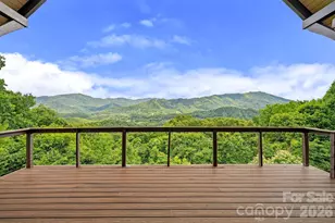 241 Glen Eagle Dr, Waynesville, NC 28786 - Photo 2