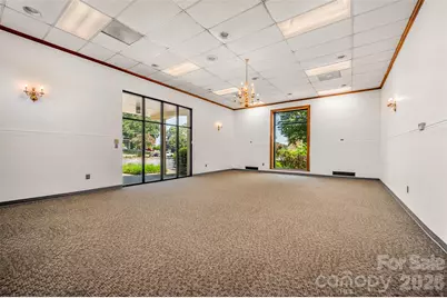 330 W Main Street, Forest City, NC 28043 - Photo 32
