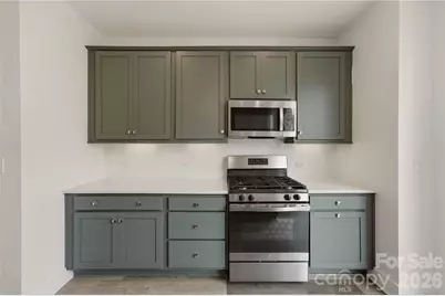 235 S Bruns Avenue, Charlotte, NC 28208 - Photo 8
