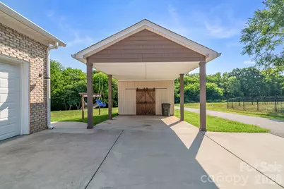 2324 Old Camden Road, Monroe, NC 28110 - Photo 8