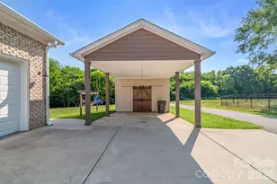 2324 Old Camden Rd, Monroe, NC 28110 - Photo 8