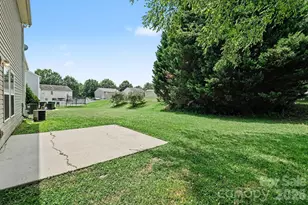 4636 Meadowfield Rd, Charlotte, NC 28215 - Photo 24