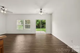 4636 Meadowfield Rd, Charlotte, NC 28215 - Photo 10