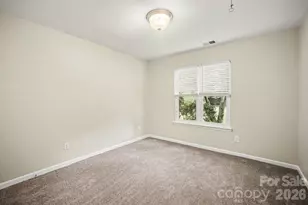 2732 Black Walnut Ln, Charlotte, NC 28262 - Photo 14