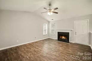 2732 Black Walnut Ln, Charlotte, NC 28262 - Photo 4