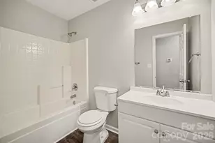 2732 Black Walnut Ln, Charlotte, NC 28262 - Photo 16