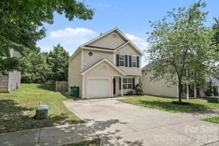 5336 Beam Lake Dr, Charlotte, NC 28216 - Photo 2