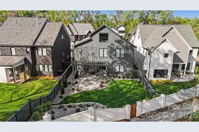 915 Laurel Creek Lane, Charlotte, NC 28211 - Photo 46
