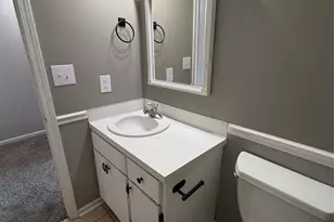 102 Brandywine Dr NE, Conover, NC 28613 - Photo 16