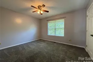 102 Brandywine Dr NE, Conover, NC 28613 - Photo 14