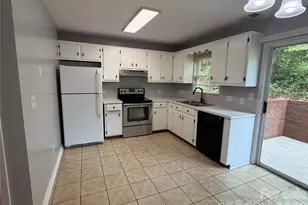 102 Brandywine Dr NE, Conover, NC 28613 - Photo 12