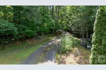 4901 Uncle Freds Place, Morganton, NC 28655 - Photo 26