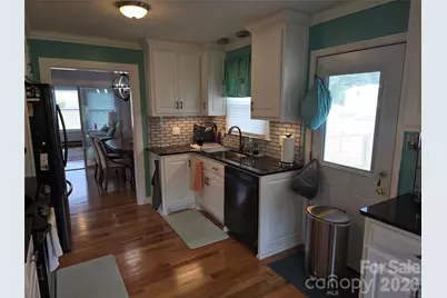 5760 Valley Field Road, Hickory, NC 28602 - Photo 10