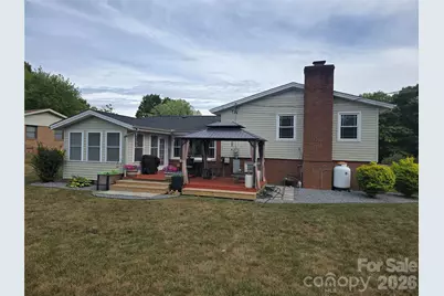 5760 Valley Field Road, Hickory, NC 28602 - Photo 2