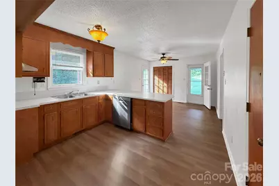 315 Southglenn Drive, Shelby, NC 28152 - Photo 8