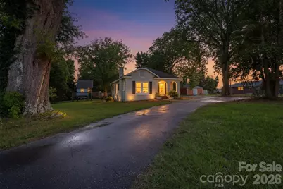 623 E Ohio Avenue, Bessemer City, NC 28016 - Photo 2