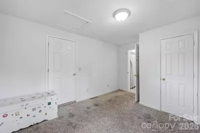 623 E Ohio Avenue, Bessemer City, NC 28016 - Photo 34