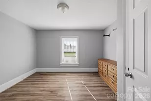 623 E Ohio Ave, Bessemer City, NC 28016 - Photo 14