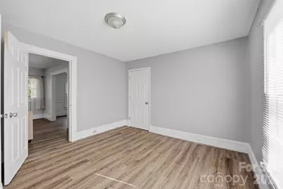 623 E Ohio Avenue, Bessemer City, NC 28016 - Photo 16