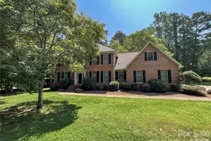 7151 Forest Ridge Rd, Weddington, NC 28104 - Photo 2