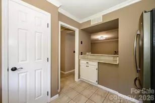 3605 Colony Crossing Dr, Charlotte, NC 28226 - Photo 8