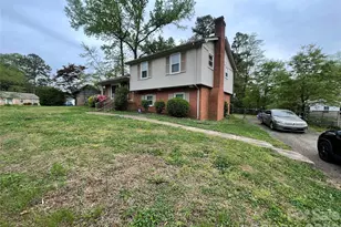 3133 Rosehill Dr, Charlotte, NC 28212 - Photo 2
