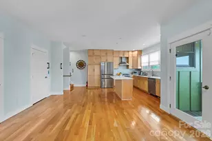 406 Kessler Pl, Asheville, NC 28804 - Photo 10