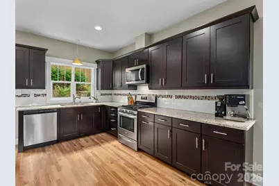80 Bassett Road, Asheville, NC 28804 - Photo 10