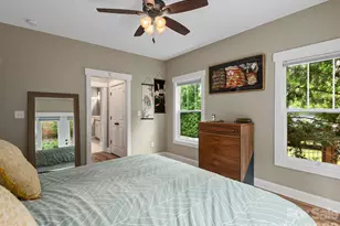 80 Bassett Rd, Asheville, NC 28804 - Photo 16