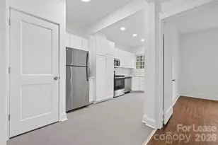 2112 Crescent Ave, Charlotte, NC 28207 - Photo 16