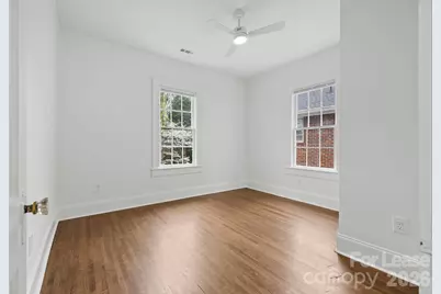 2112 Crescent Avenue #4, Charlotte, NC 28207 - Photo 18
