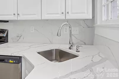 2112 Crescent Avenue #4, Charlotte, NC 28207 - Photo 12