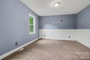 7111 Amarillo Dr, Charlotte, NC 28262 - Photo 14