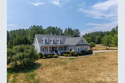 3020 N Ridge Court, Lincolnton, NC 28092 - Photo 2