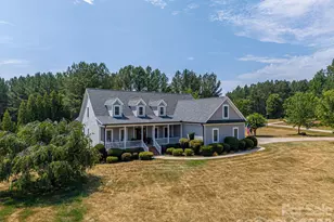 3020 N Ridge Ct, Lincolnton, NC 28092 - Photo 2