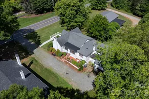 608 1st St W, Conover, NC 28613 - Photo 16
