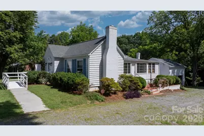608 1st Street W, Conover, NC 28613 - Photo 4
