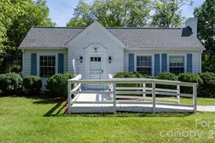 608 1st St W, Conover, NC 28613 - Photo 2