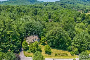 22 Meadow Brook Dr, Fletcher, NC 28732 - Photo 4