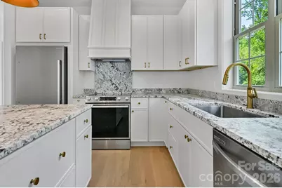 225 Edgewood Road S, Asheville, NC 28803 - Photo 4