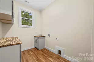 210 Hickory Tree Ln, Hendersonville, NC 28739 - Photo 6