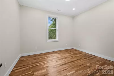 210 Hickory Tree Lane, Hendersonville, NC 28739 - Photo 4