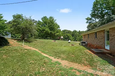 591 Mullis Road, Union Grove, NC 28689 - Photo 32