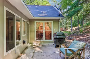 401 Heather Marie Dr, Hendersonville, NC 28792 - Photo 36